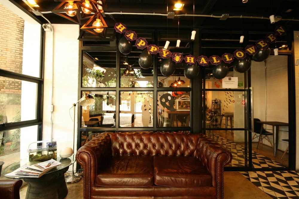 Albergue Strips The Poshtel Chiang Mai Exterior foto