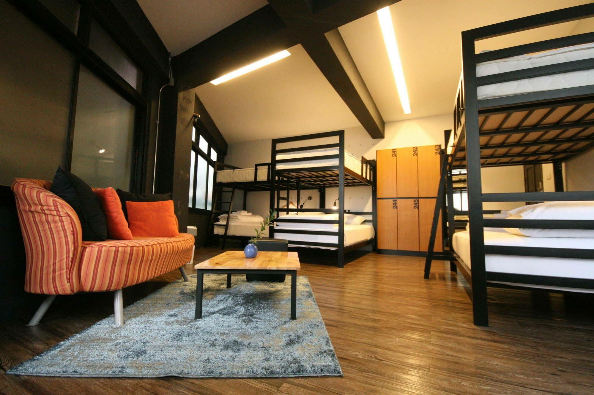 Albergue Strips The Poshtel Chiang Mai Exterior foto