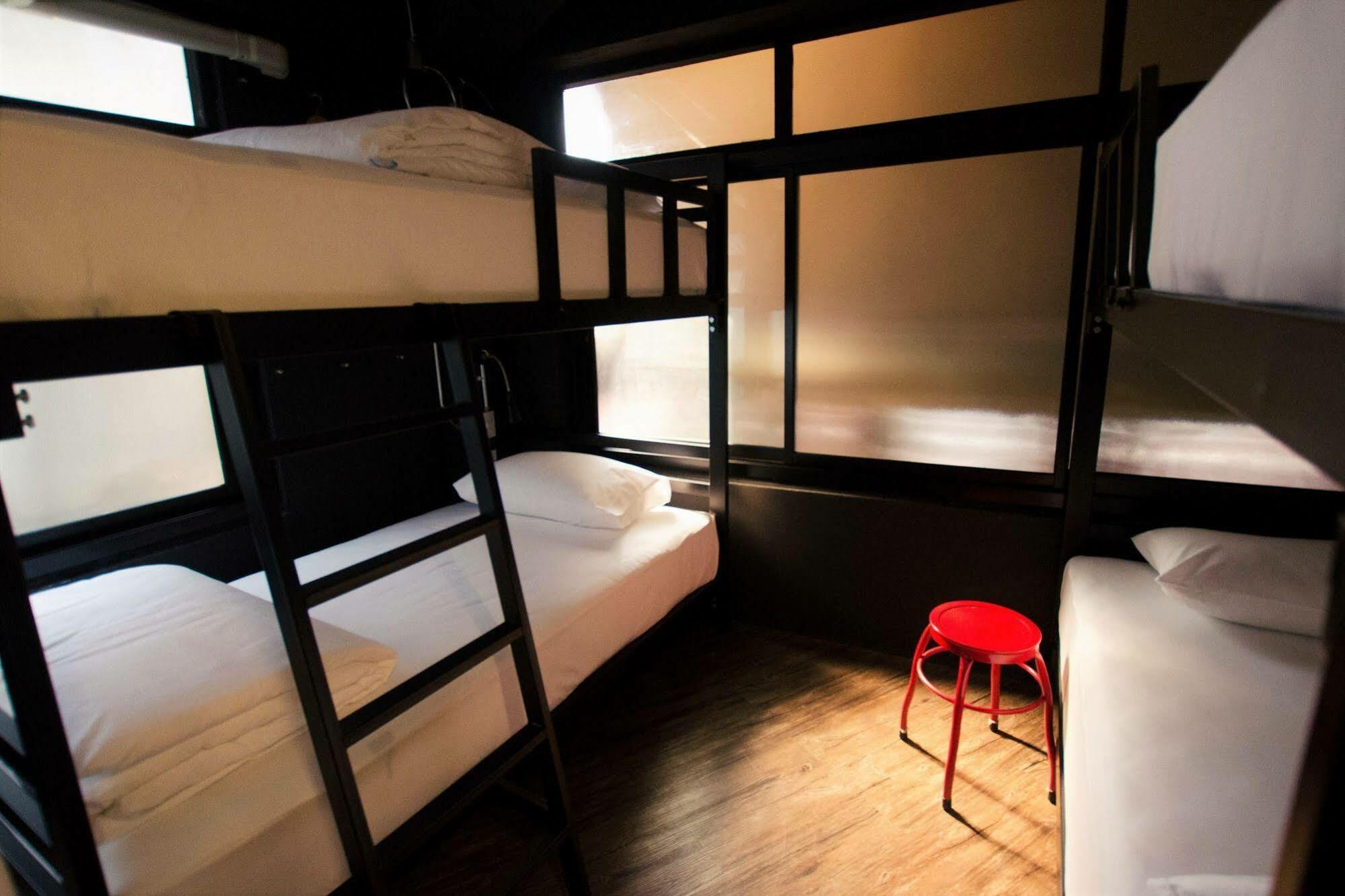 Albergue Strips The Poshtel Chiang Mai Exterior foto